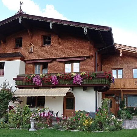 Landhaus Rasser Rauris Exteriör bild